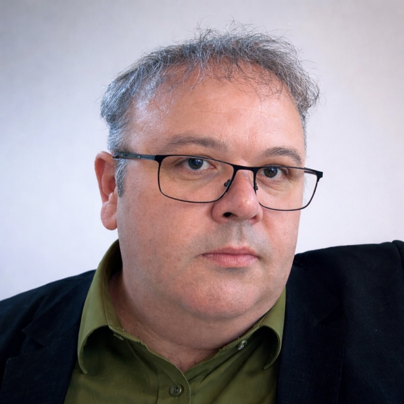 Psihologia emoției virale - cum sunt modelate reacțiile colective în era rețelelor sociale